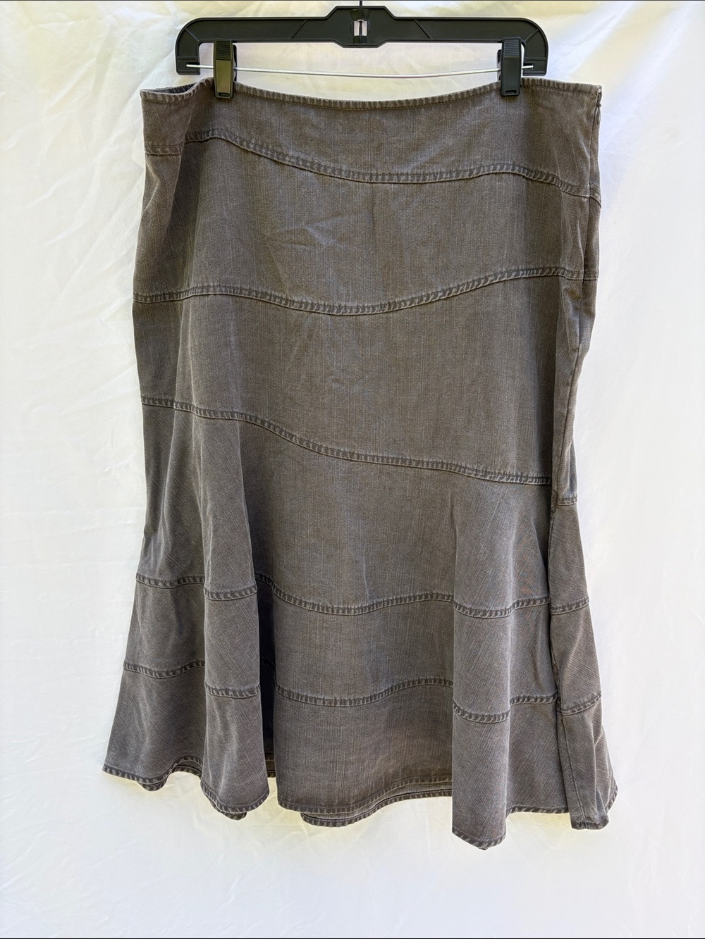 J. Jill Taupe Gray Tiered A-Line Skirt